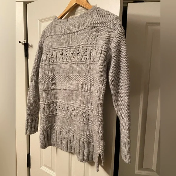 Women’s American Eagle Outfitters Sweater XM - Picture 9 of 10